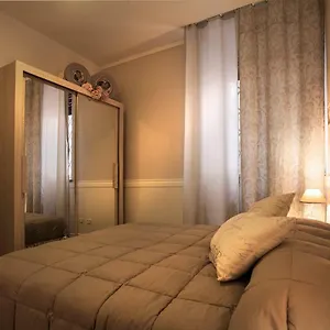 Casa Di Charme Rosa-rosae Appartamento Verona